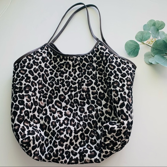 Anthropologie Handbags - Anthropologie Leopard Print Tote